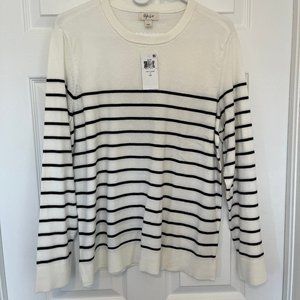 NWT style and co large sweaater top